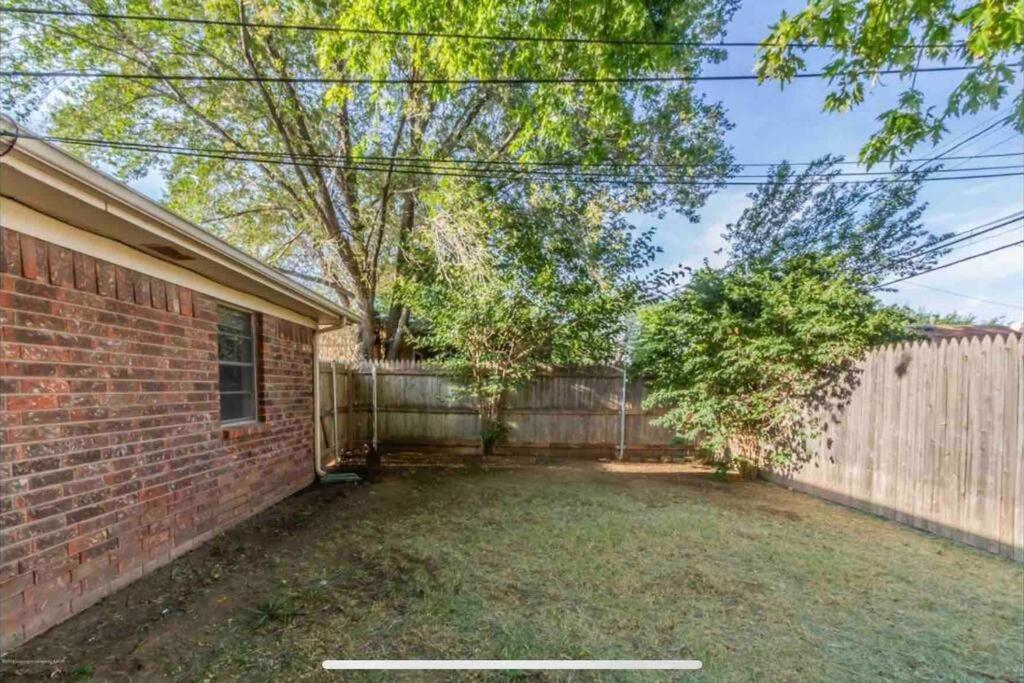 Large Open Space For Family Fun! Amarillo Luaran gambar